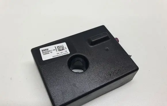 BMW 5 F10 F11 Antenna control unit 9230911 923091104 10859410