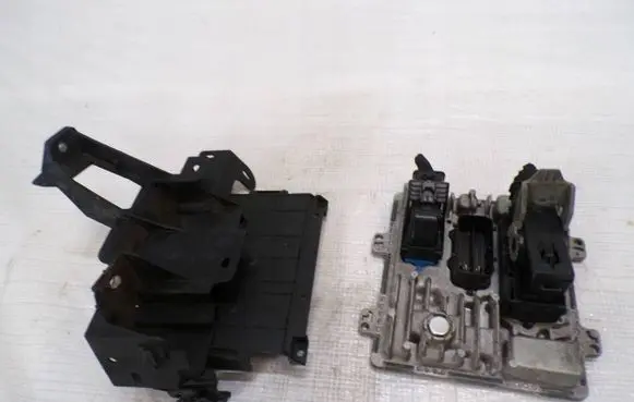 Opel Astra K Engine control unit/module ECU 55496734