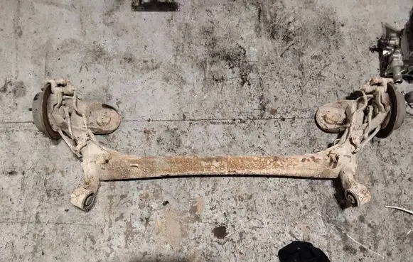 KIA Soul Rear axle beam 