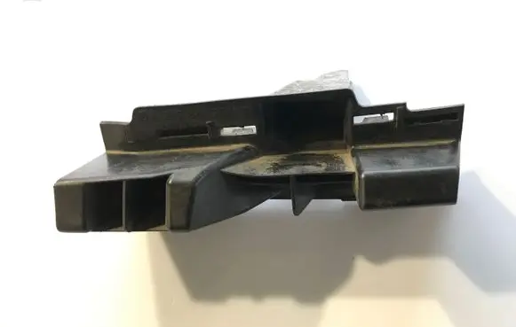 Mercedes-Benz E W212 Front bumper mounting bracket A2128852565
