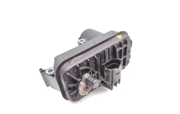Volkswagen PASSAT B8 Turbine electric control actuator 04E145725DJ