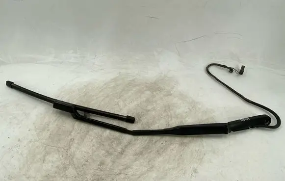 Volvo S60 Windshield/front glass wiper blade W000096128
