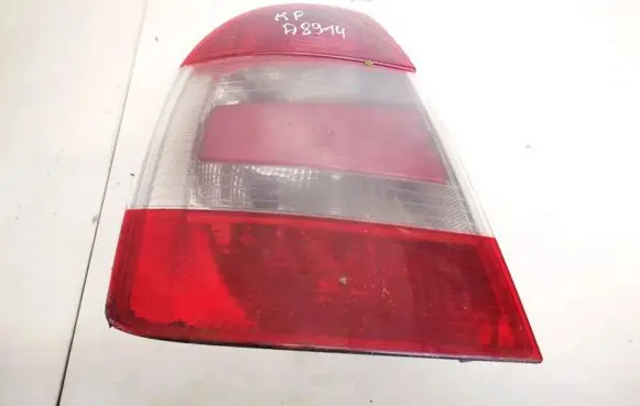 Skoda Superb B5 (3U) Rear/tail lights 3u5945095a 3u5945111a