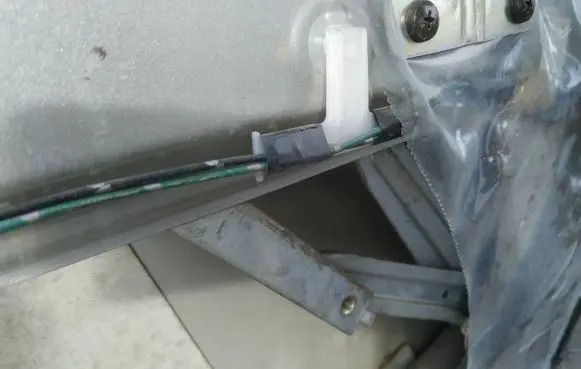 Toyota Corolla Verso AR10 Sliding door window regulator with motor