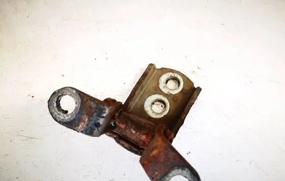 Nissan Tiida C11 Front door upper hinge 