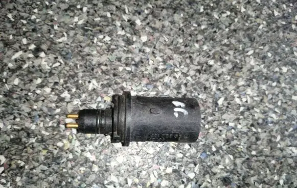 BMW 5 E39 Parking PDC sensor 8352137