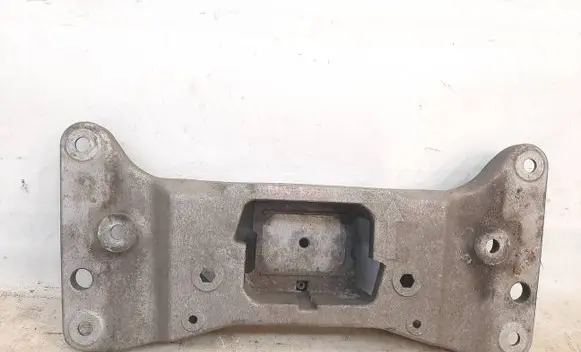 BMW 5 F10 F11 Gearbox mounting bracket 6781222 22316781222