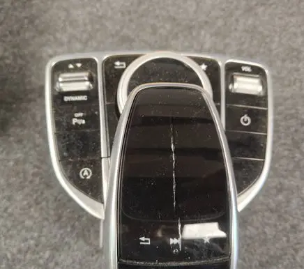 Mercedes-Benz C W205 Head unit multimedia control A2059004819 0000936353 A2C10304300