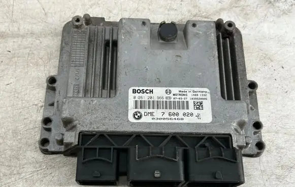 Mini One - Cooper Coupe R56 Engine control unit/module 0261201966 7600020 030056468