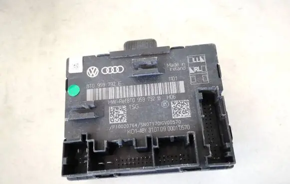 Audi A5 8T 8F Door control unit/module 8t0959792e 8t0959792b