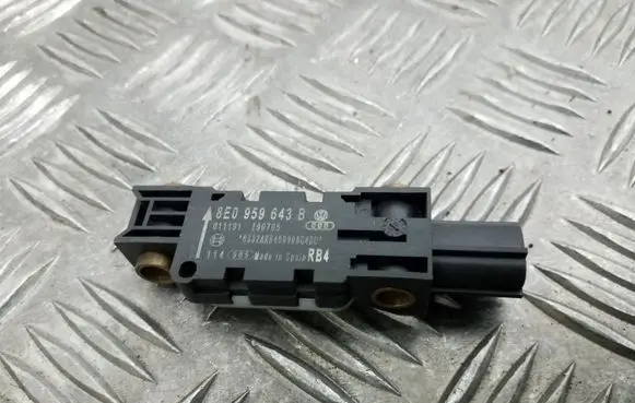 Audi A4 S4 B6 8E 8H Airbag deployment crash/impact sensor 8E0959643B