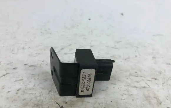 Maserati Ghibli ESP acceleration yaw rate sensor 670005816