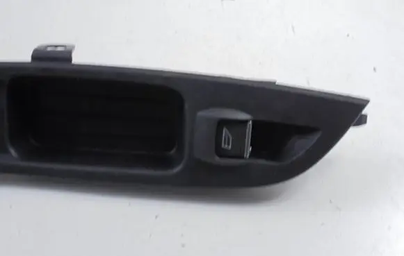 Ford Focus Electric window control switch BM5T14529AC