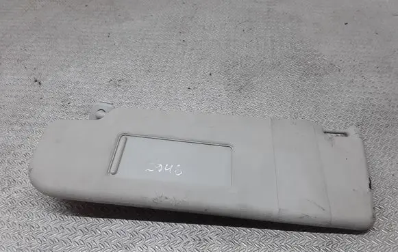 Sun visor