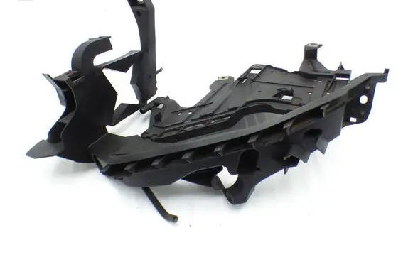 Audi A4 S4 B8 8K Headlight/headlamp mounting bracket 8K0805607L 2002837