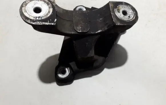 Honda CR-V Engine mounting bracket swab 070507