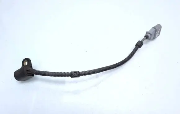 Skoda Superb B6 (3T) Camshaft speed sensor 03G906433 9805940