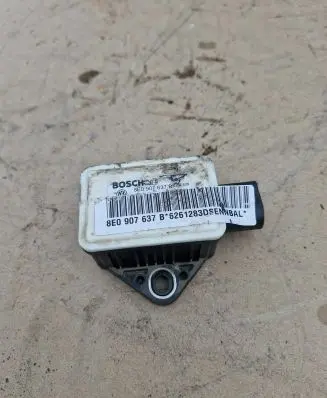 Audi A4 S4 B7 8E 8H ESP acceleration yaw rate sensor 8E0907637B 6261283D