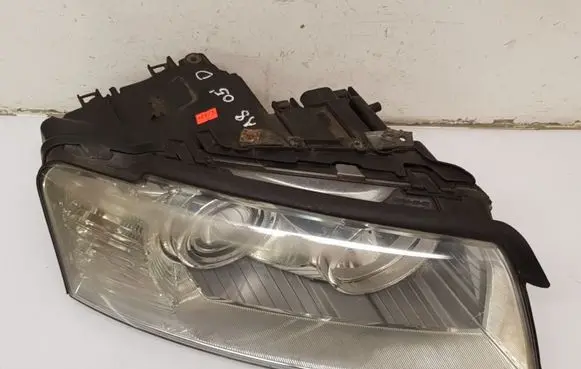Audi A8 S8 D3 4E Headlight/headlamp 15815400 15812600