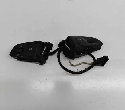 Audi Q7 4L Steering wheel buttons/switches 4F0951527L 4F0951527