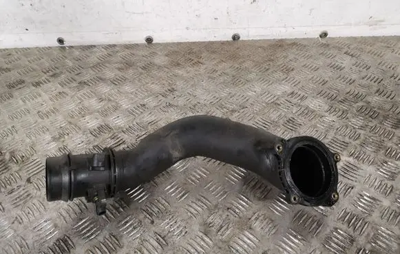 Infiniti Q50 Intercooler hose/pipe A6510900242