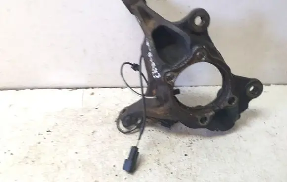 Mazda CX-5 Front wheel hub spindle knuckle 