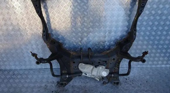 Mazda 3 III Rear axle beam 