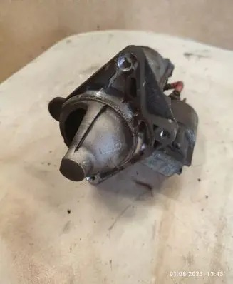 Renault Laguna III Starter motor 8200568535D