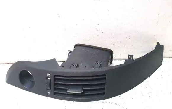 Toyota Corolla Verso AR10 Dashboard side air vent grill/cover trim 5567064010