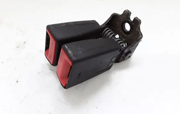 Ford Focus Rear seatbelt buckle BM51613K21CA 34068897