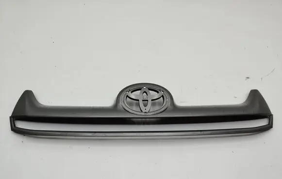 Toyota Hilux (AN120, AN130) Front grill 531220K070