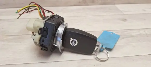 Volvo V50 Ignition lock 31300585