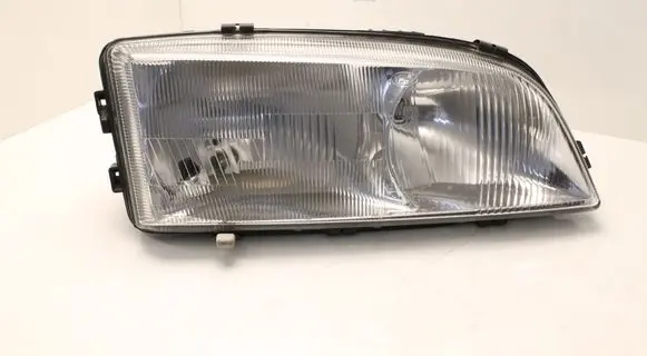 Volvo C70 Headlight/headlamp