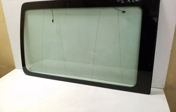 Volkswagen Transporter - Caravelle T5 Rear side window 7H5845332AE