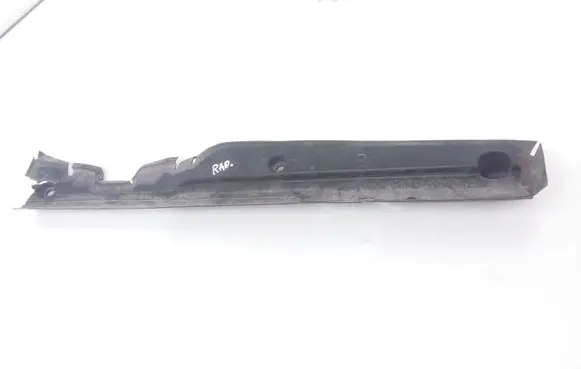 Radiator trim