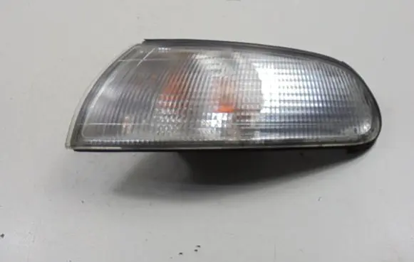 Mazda 626 Front indicator light 210-61612