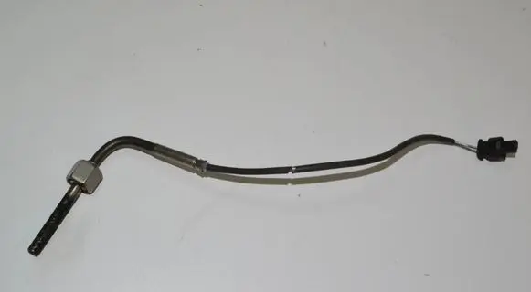 Mercedes-Benz CLS C219 Oil temperature sensor A0051539028
