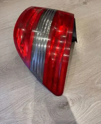 Mercedes-Benz B W245 Rear/tail lights 1698202464 A1698202464