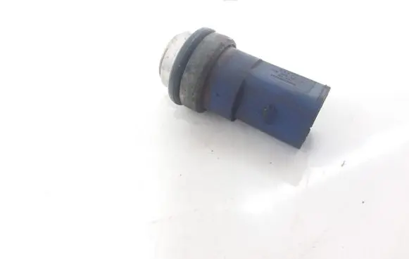 Audi A6 S6 C5 4B Coolant temperature sensor 8D0959481B