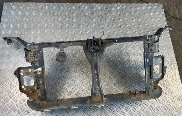 Subaru Outback Radiator support slam panel