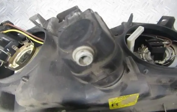 Peugeot 406 Headlight level adjustment motor 
