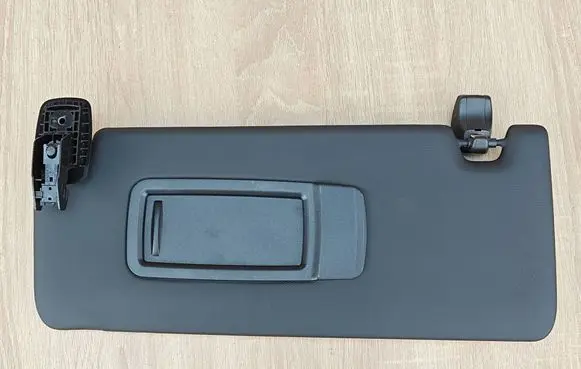BMW 4 G22 G23 G24 G26 Sun visor 8097329