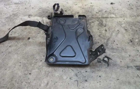 Fiat Tipo Battery bracket KRIS235789