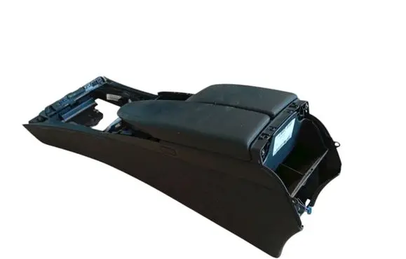 Mercedes-Benz C W204 Armrest A2046800050 586690 2046800050