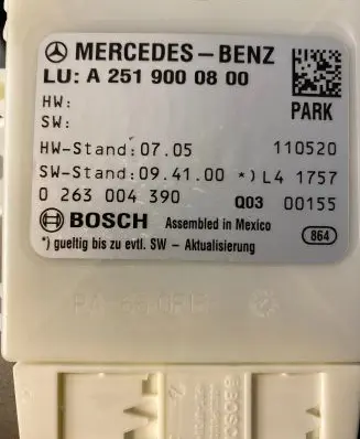 Mercedes-Benz R W251 Parking PDC control unit/module A2519000800