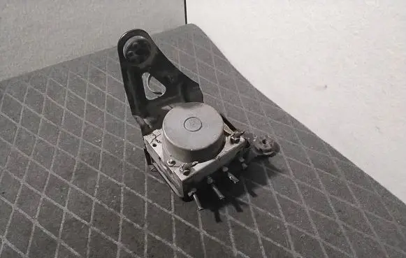 Renault Kangoo II ABS Pump 0265232169 8201011838 61B0211Y