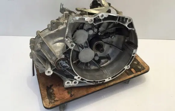 Ford Kuga III Manual 6 speed gearbox LX6R7002AHB