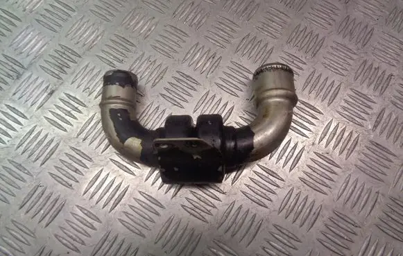 Nissan Primera Air intake hose/pipe