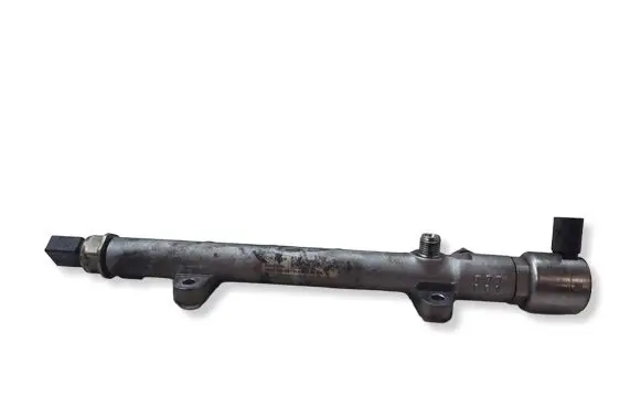 Mercedes-Benz E W212 Fuel main line pipe 