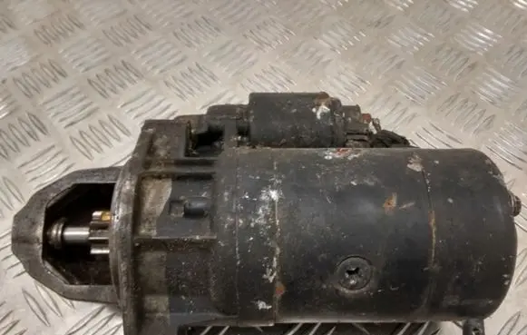 Mercedes-Benz E W210 Starter motor 0001218162